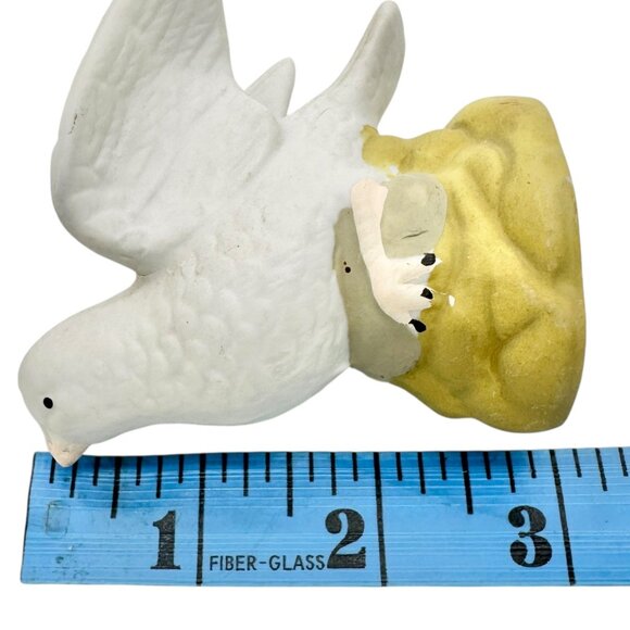Ceramic White Doves Salt and Pepper Shakers On Floral Base 3 in Tall Vtg Decor - Picture 6 of 7